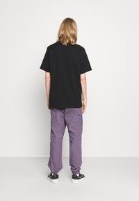 Jordan JORDAN AIR TEE - T-shirt con stampa - black/white/gym red