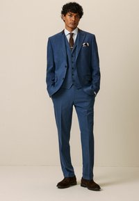 Next TAILORED HERRINGBONE - Anzughose - bright blue