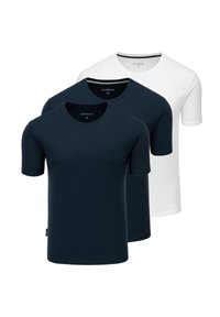 Tři trička s kulatým výstřihem: dvě v námořnické modři a jedno v bílé. Krátké rukávy, bavlněný materiál, jednoduchý design, minimální branding na hrudi.