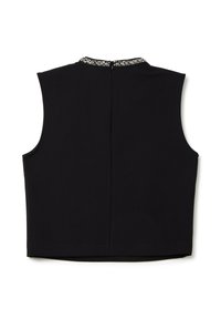 Top negro sin mangas con escote redondo, que presenta un ribete decorativo de cuentas en la parte posterior. Textura suave, forma ajustada, diseño limpio.