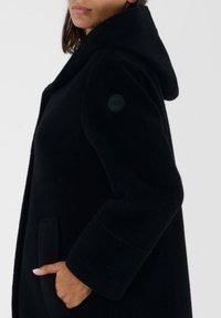 Colmar Originals HOODED - Cappotto classico - nero