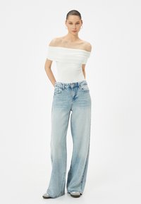 Koton OFF SHOULDER - T-Shirt basic - white
