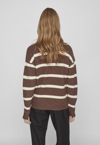 VILA VIRIL MOCK NECK  - Strickpullover - shaved chocolate