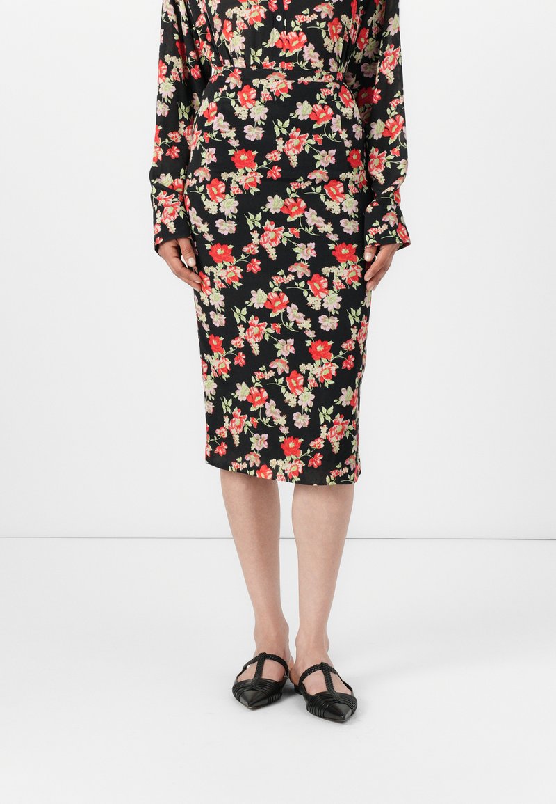 N°21 Kokerrok zwart N°21 Kokerrok zwart