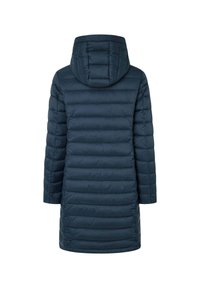 Doudoune bleu marine avec capuche, présentant un design matelassé, des manches longues et une coupe mi-longue, fabriquée à partir d'un matériau lisse et texturé.