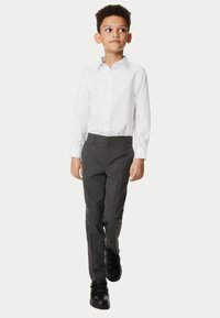 Marks & Spencer 5PK REGULAR FIT EASY TO IRON SCHOOL - Hemd - white