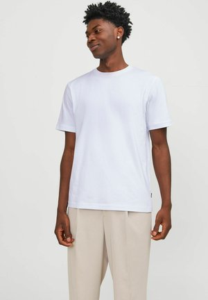 T-shirts - white