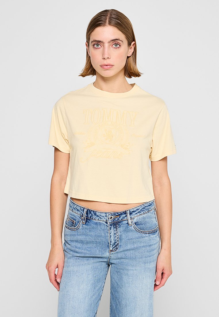 Tommy Jeans T-shirt basic lichtgeel Tommy Jeans T-shirt basic lichtgeel