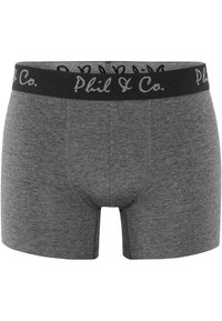 Šedé bavlněné boxerky s černým páskem, na kterém je stříbrný nápis "Phil & Co.". Hladká textura, přiléhavý střih, délka do poloviny stehna.