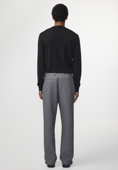 NN.07 MARTIN - Strickpullover - black