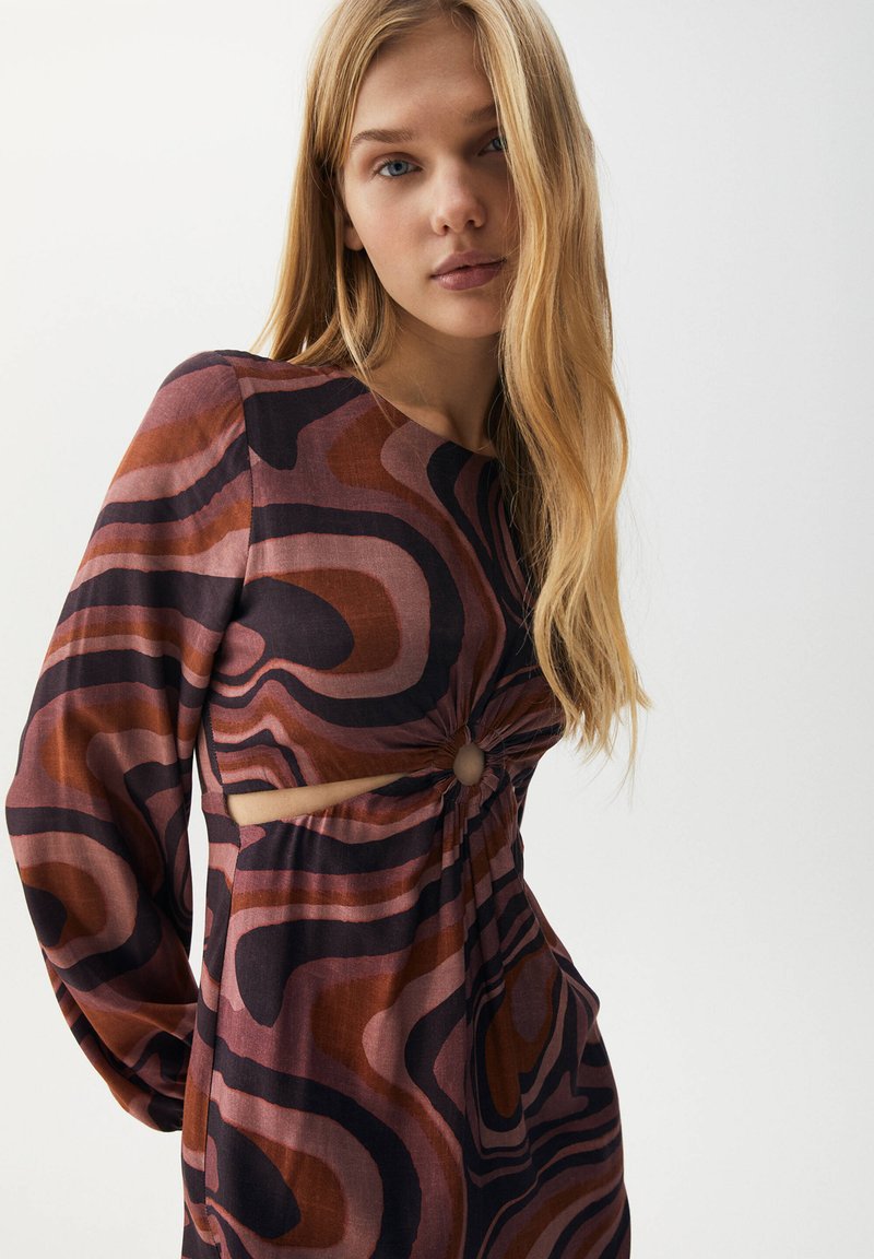 Damen Freizeitkleider | PULL&BEAR Freizeitkleid brown/braun - TB53404 Damen Freizeitkleider | PULL&BEAR Freizeitkleid brown/braun - TB53404