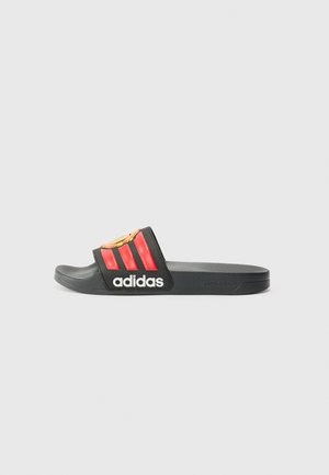 ADILETTE MANCHESTER UNITED UNISEX - Pool slides - core black/red/white