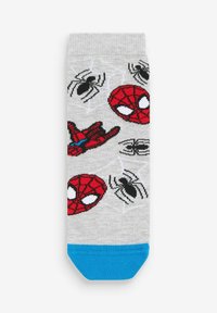 Grijze sokken met een blauwe boord met rode Spider-Man graphics en zwarte spinnend ontwerpen in een herhaald patroon. Gemaakt van zacht, rekbaar materiaal.