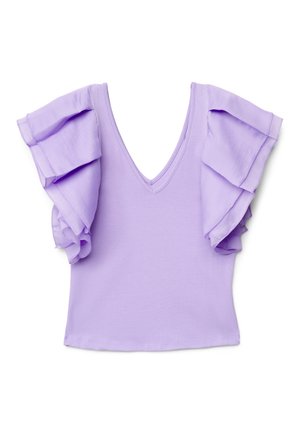 Top lilla a maniche corte con scollo a V profondo e maniche a balze sovrapposte, disteso su uno sfondo bianco.