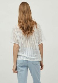 VILA MIT KURZEN ÄRMELN  - T-shirt basic - cloud dancer