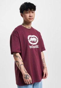 ecko unltd. JOHNRHINO - Marškinėliai su spaudiniu - cherry