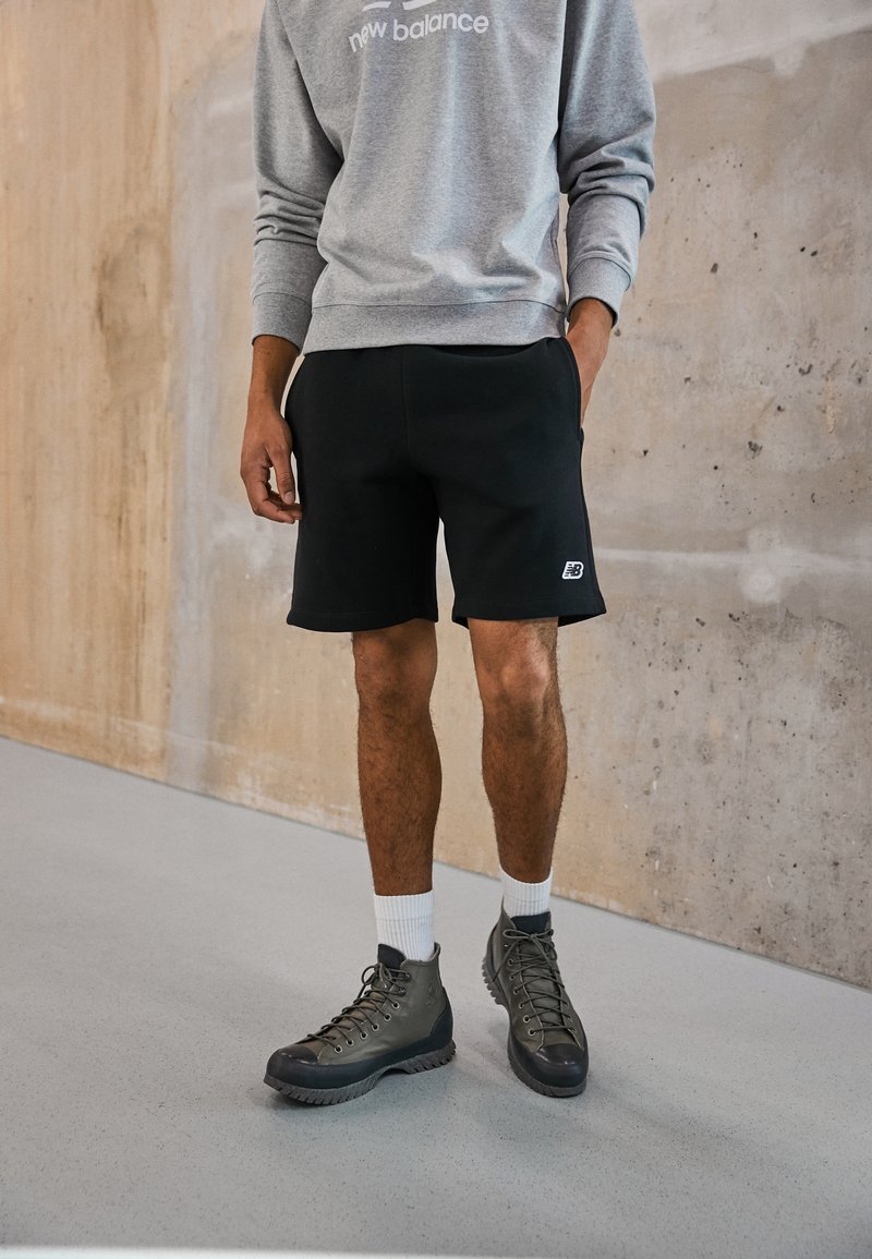 New Balance - SMALL LOGO - Shorts - black, Vergrößern