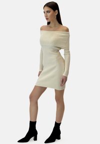 Elara - Sukienka etui