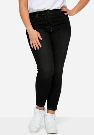 PUSHUP-PINA STRETCHKOMFORT 5-POCKET - Džínsy skinny fit - black