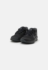 Nike Performance Scarpe da corsa su strada - black
