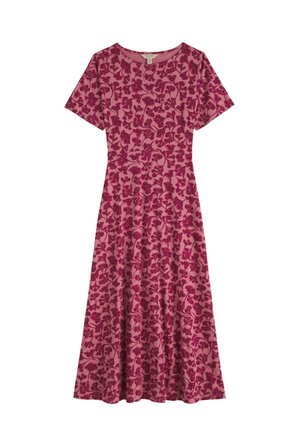 Roza midi obleka s kratkimi rokavi, oprijetim pasom in temno rožnatim cvetličnim vzorcem po celotni površini.