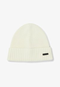 Unselected, open white eleven