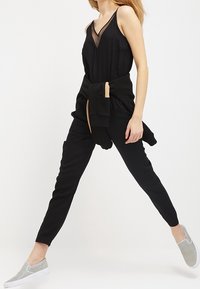ONLY Mono - black
