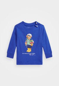 Seleccionado, travel blue