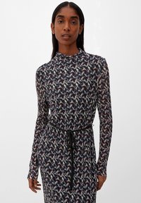 s.Oliver BLACK LABEL MIT FALTENSTRUKTUR - Jurk - schwarz