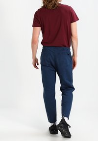 YOURTURN Relaxed fit jeans - dark blue