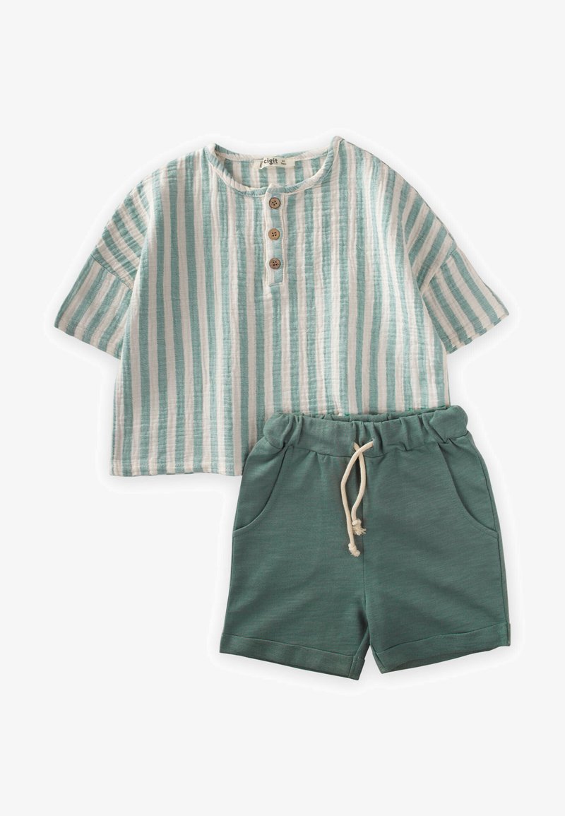 Cigit SET - Shorts - light green