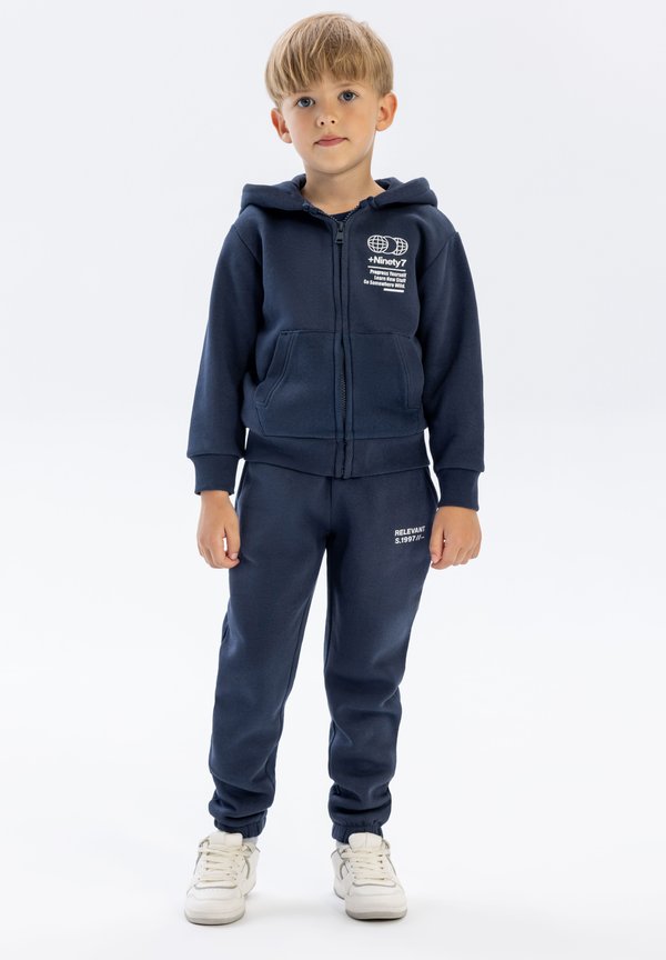 SLIM FIT JOGGERS - Jogginghose