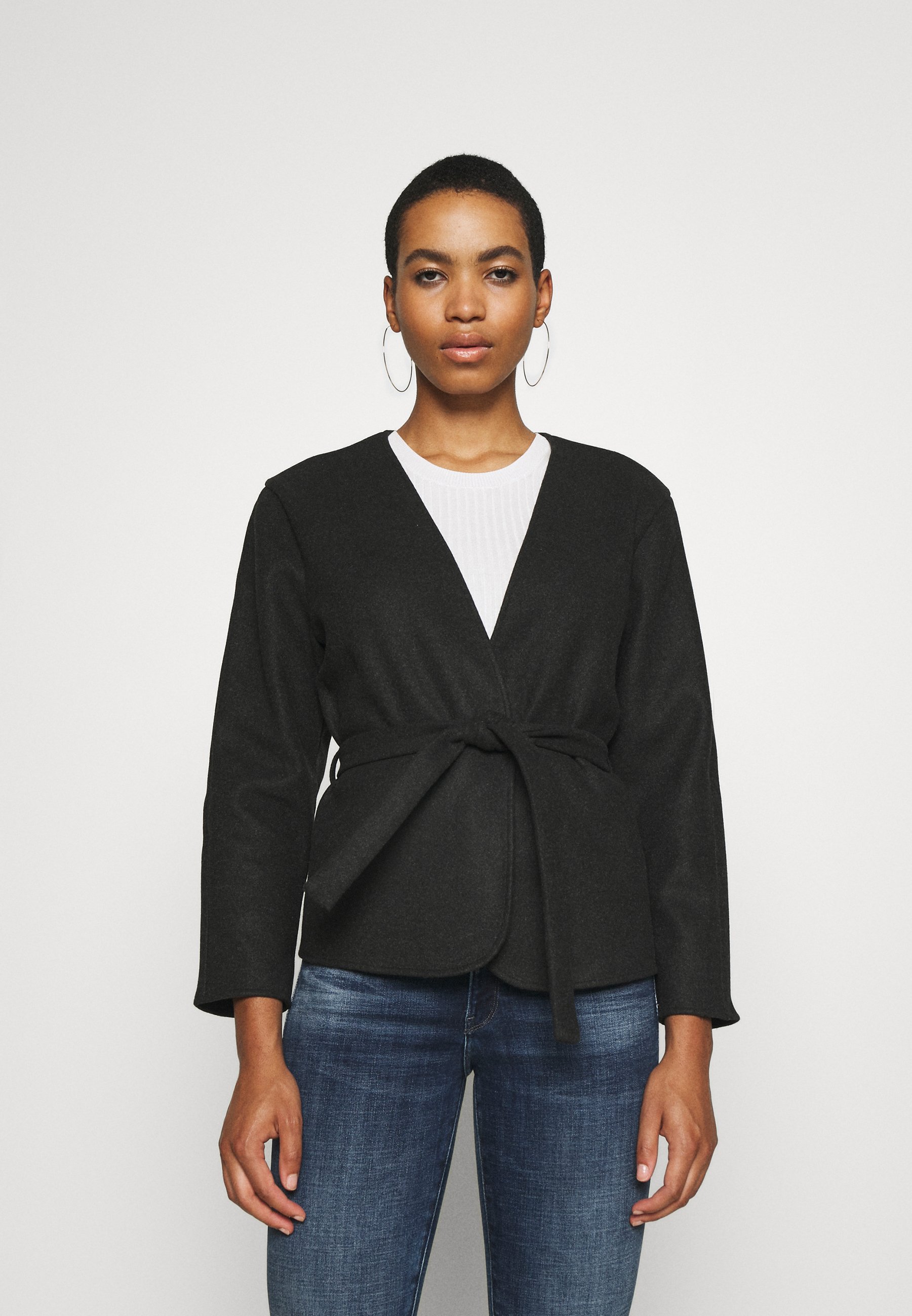 Damen ONLTRILLION SHORT BELT JACKET - Blazer Damen ONLTRILLION SHORT BELT JACKET - Blazer