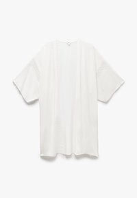 Hvid kimono-stil cardigan lavet af letvægtsstof. Har korte ærmer og detaljeret spidsebelægning på skuldrene.