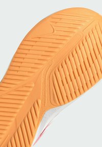 adidas Sportswear DURAMO SL KIDS - Zapatillas de entrenamiento - bliss pink cloud white hazy orange