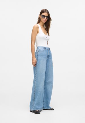 STUD  - Flared Jeans - light blue denim
