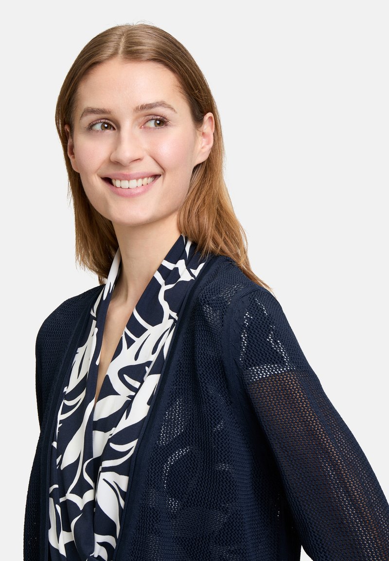Gilet Bleu Betty Barclay En Maille Coton Avec Franges - Taille 42 - Occasion Très Bon état