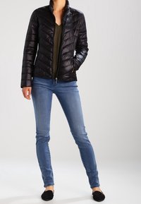 Dorothy Perkins Allvädersjacka - black