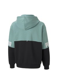 Sudadera con capucha que presenta un diseño bicolor con la parte superior en color verde agua claro y la parte inferior en negro. Logotipo impreso de "PUMA" en la manga.