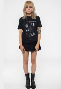 Paradiso Clothing SLEEP TOKEN BUTTERFLIES UNISEX - Print T-shirt - black