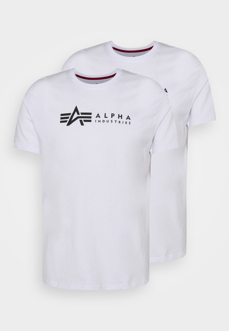 Hvid bomulds T-shirt med et sort logo-design med stiliseret skrift "ALPHA INDUSTRIES." Korte ærmer, rund halsudskæring, glat tekstur.