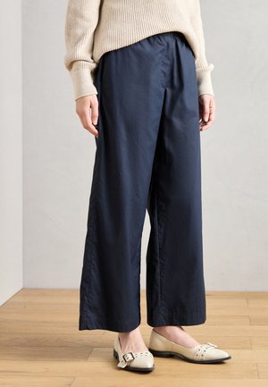 PANTS CLEAN LOOK  ELASTIC WAISTBAND SEAM POCKETS - Trousers - deep blue sea