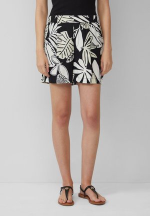 MIT EINGRIFFTASCHEN - Short - schwarz