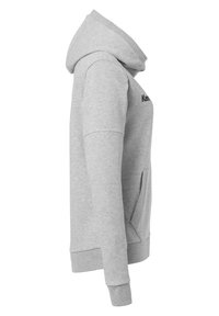 Sweatshirt gris avec capuche, fabriqué à partir de tissu doux. Présente une poche avant, des poignets côtelés et un design simple avec un minimum de marquage.