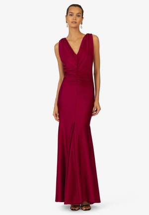 Occasion wear - bordeaux