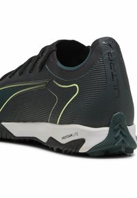 Puma ULTRA 6 PRO CAGE TT  - Fotbollsskor till hårt underlag - black-fizzy light-green terrain