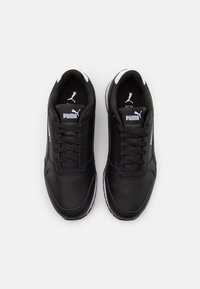 Puma ST RUNNER V2 FULL L UNISEX - Sneaker low - black