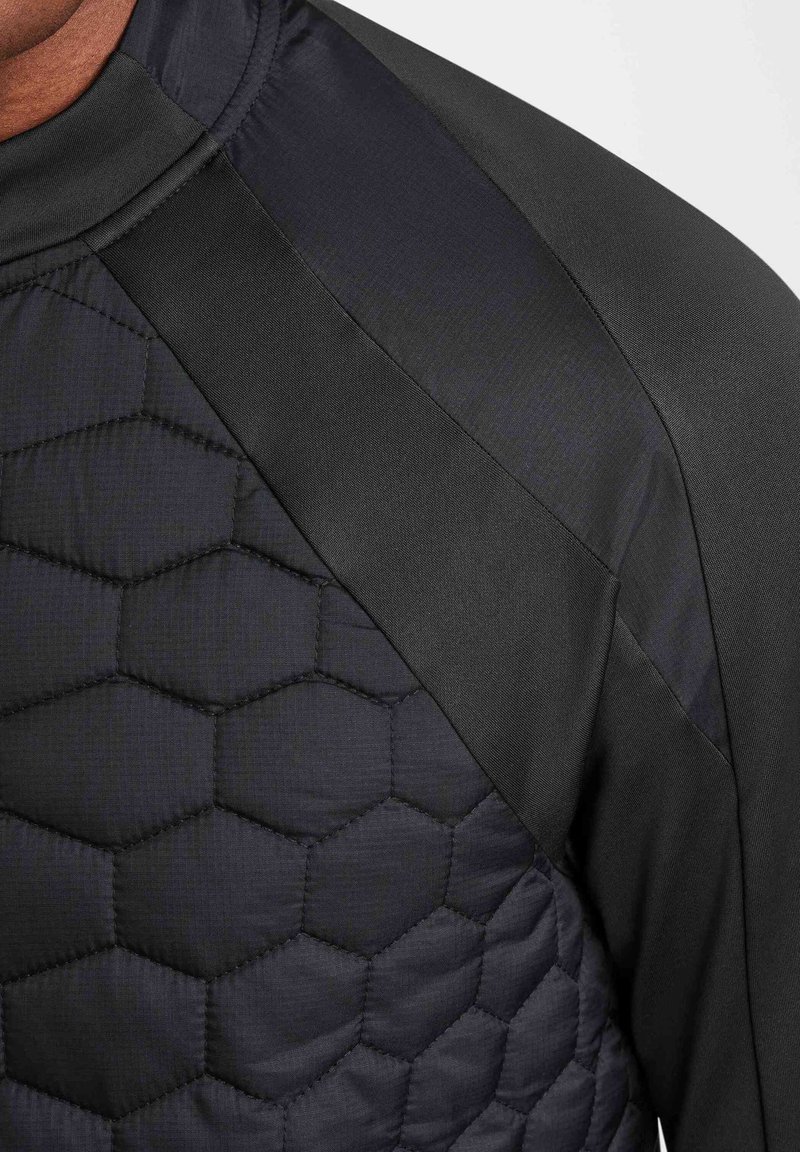 Nike Performance SLIM FIT - Sportovní tričko - black/reflective silv