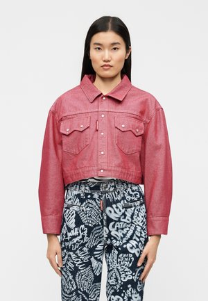 BOXY JACKET - Denimová bunda - red