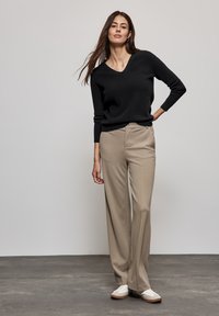 Street One BASIC - Strickpullover - schwarz